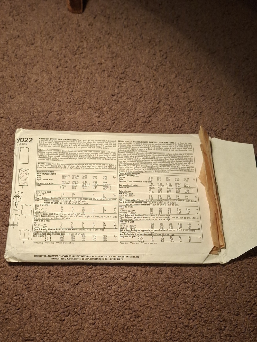7022 Simplicity Pattern - Picture 2 of 2